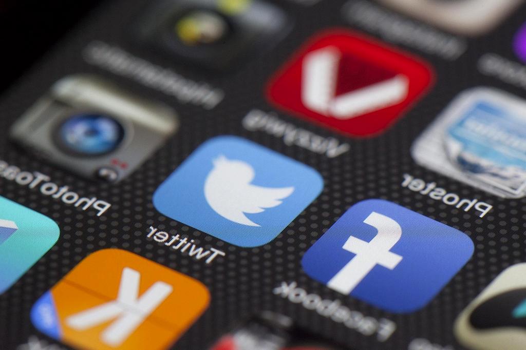 AI network orchestration dashboard showing real-time optimization