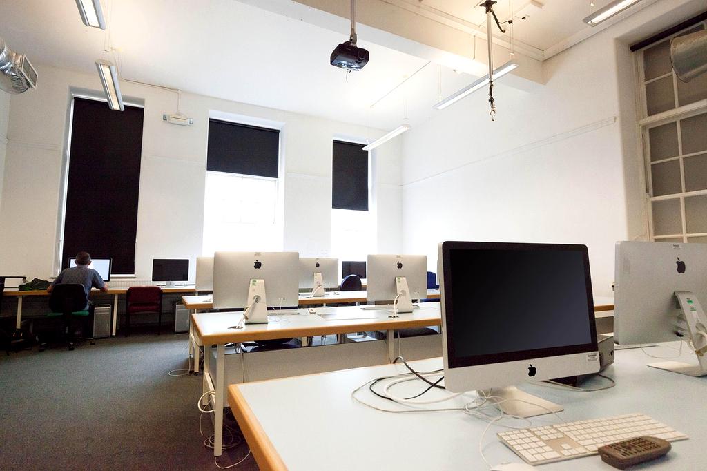 Network uptime monitoring display